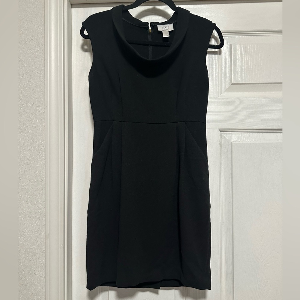 Ann Taylor LOFT Black Short Sleeve Dress w Pockets Women's 2P Petite